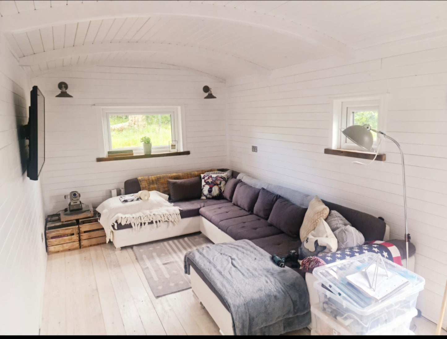 Tiny Homes on Trailers – Fully Insulated Living Pods